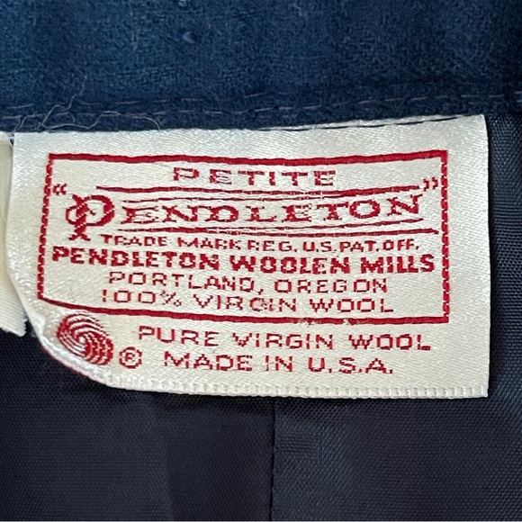 Pendleton Navy Blue Pencil Skirt Size 2P Classic 100% Wool Knee Length Straight - Picture 5 of 6